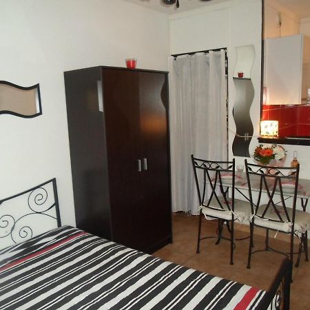 Mini-Studio Climatise Proche Des Thermes De Balaruc-Les-Bains, Avec Wifi Et Parking - Fr-1-503-107 Buitenkant foto